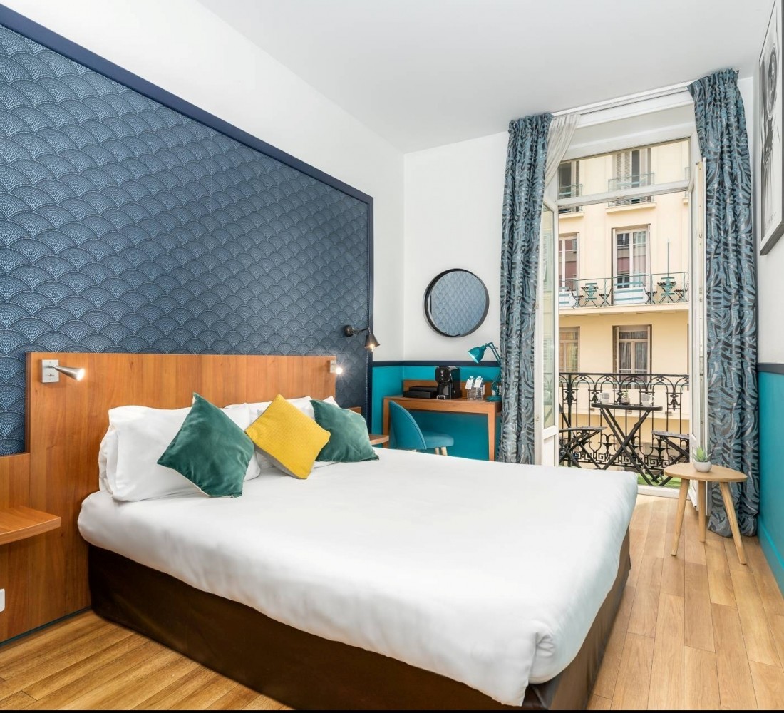 hotel